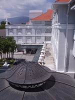 �C�[�X�^�����I���G���^���z�e��